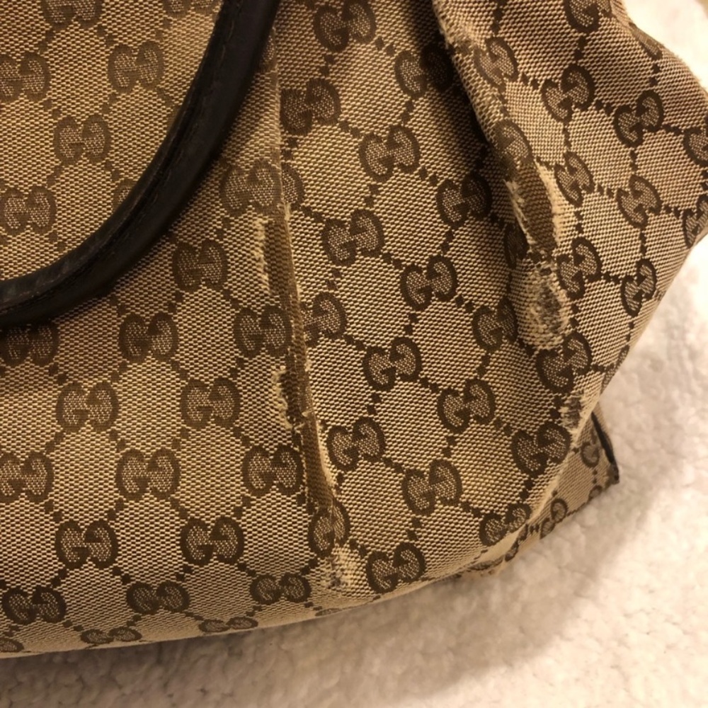 Gucci GG Supreme Canvas Satchel size 15 x11x5 - Picture 9 of 16